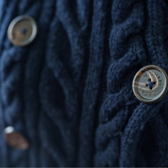 Michael Kors Cable Knit Caplut Wool Blend Sweater - Deep Navy - Size M - Picture 5 of 7